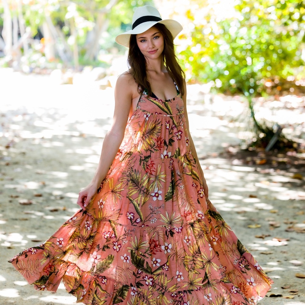 Vicky Cristina Barcelona Maxi NWT - Picture 9 of 11